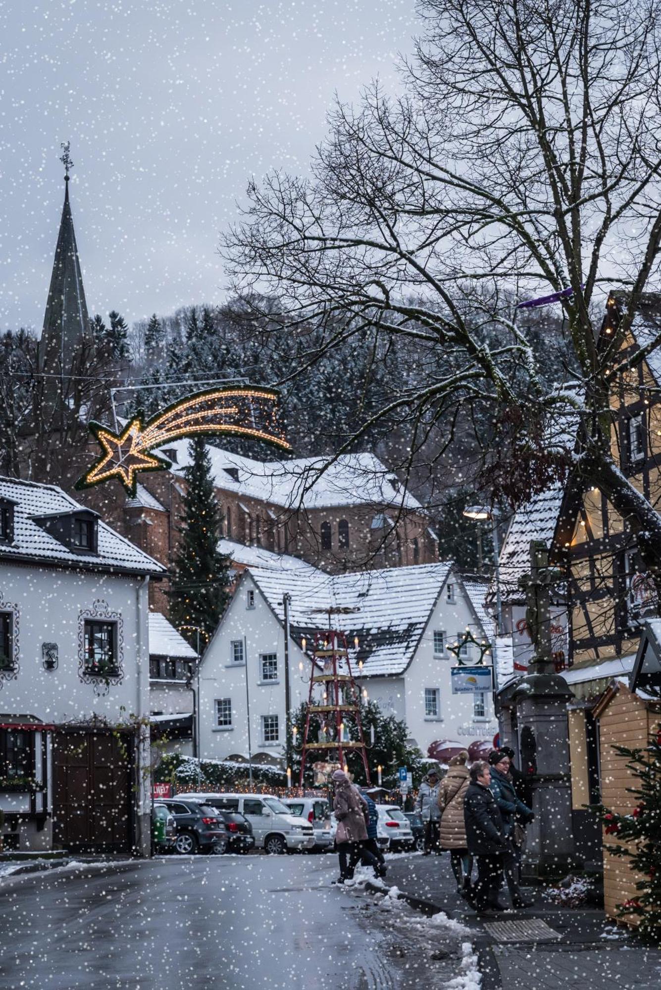 Ferienwohnung Schaefer Waldbreitbach Exterior foto